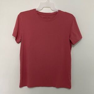 Alphalete tee shirt size XL in good condition no stains smoke free home